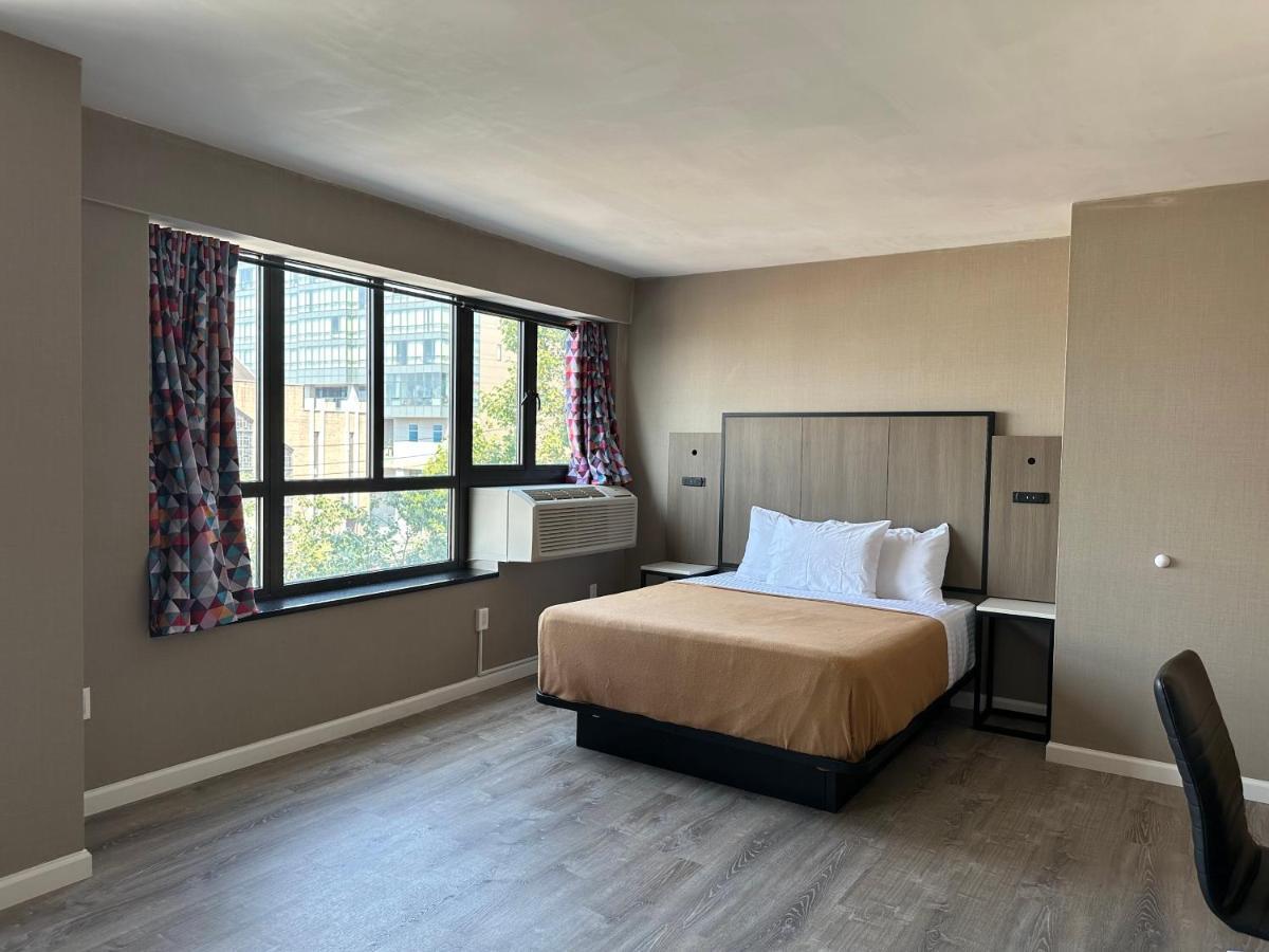 Regal Inn & Suites New York Laguardia Hotel ภายนอก รูปภาพ