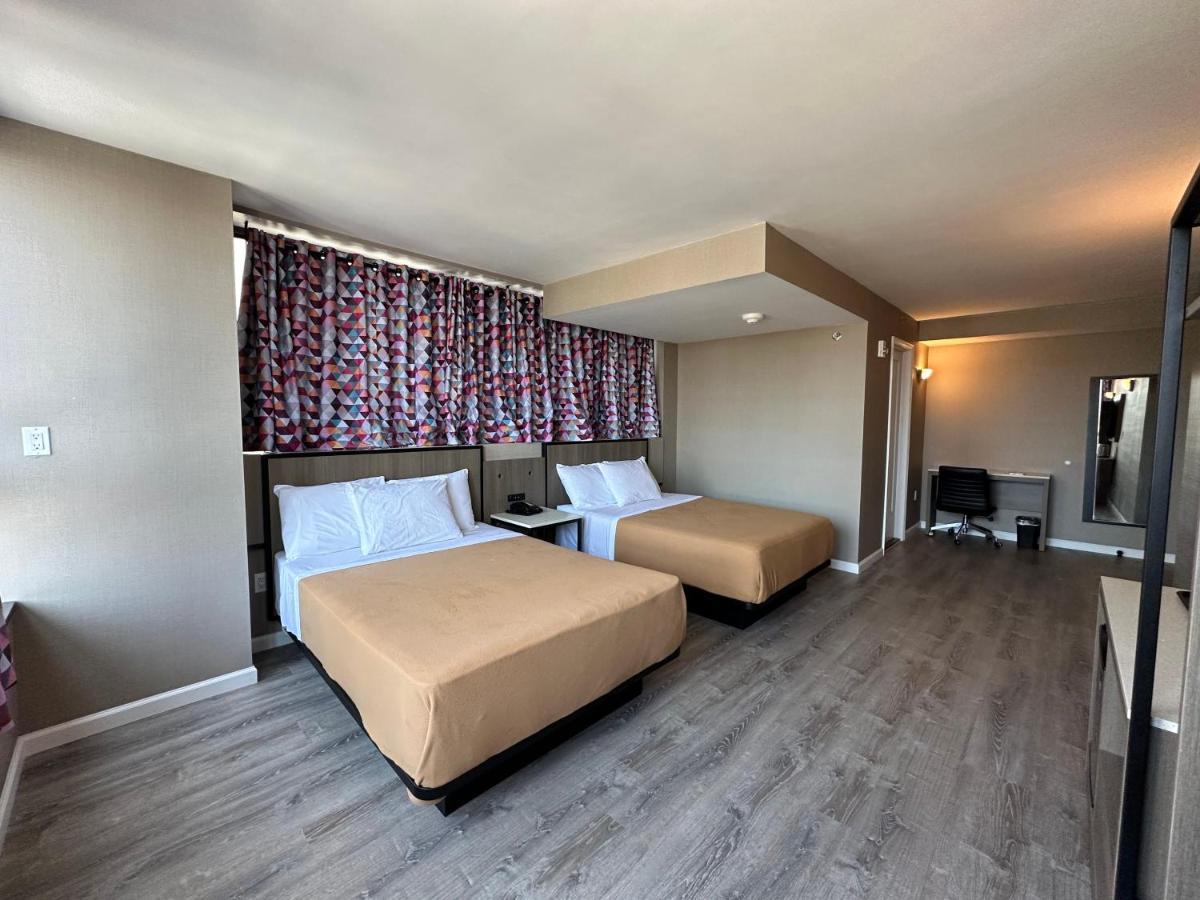 Regal Inn & Suites New York Laguardia Hotel ภายนอก รูปภาพ
